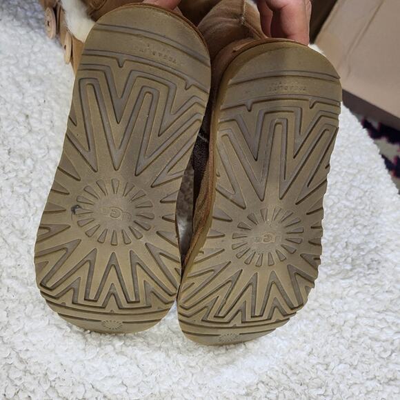 UGG Camel Genuine Leather Genuine Sheepskin Lining High Knee Boots size 6 - Picture 5 of 5